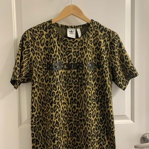 adidas Originals NMD Allover Leopard Print T-Shirt | Size M